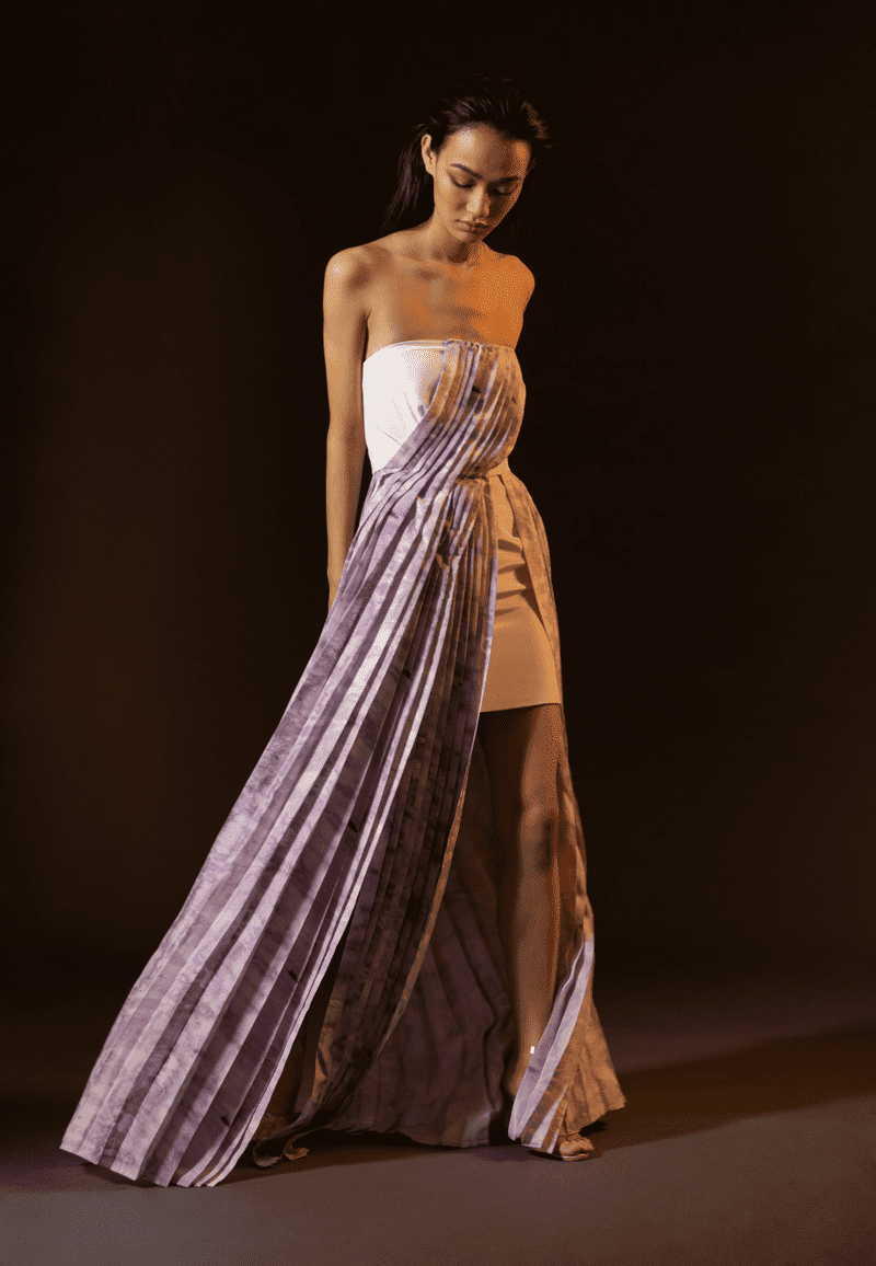 Bandaeu Pleated Maxi Dress Bandaeu Pleated Maxi Dress