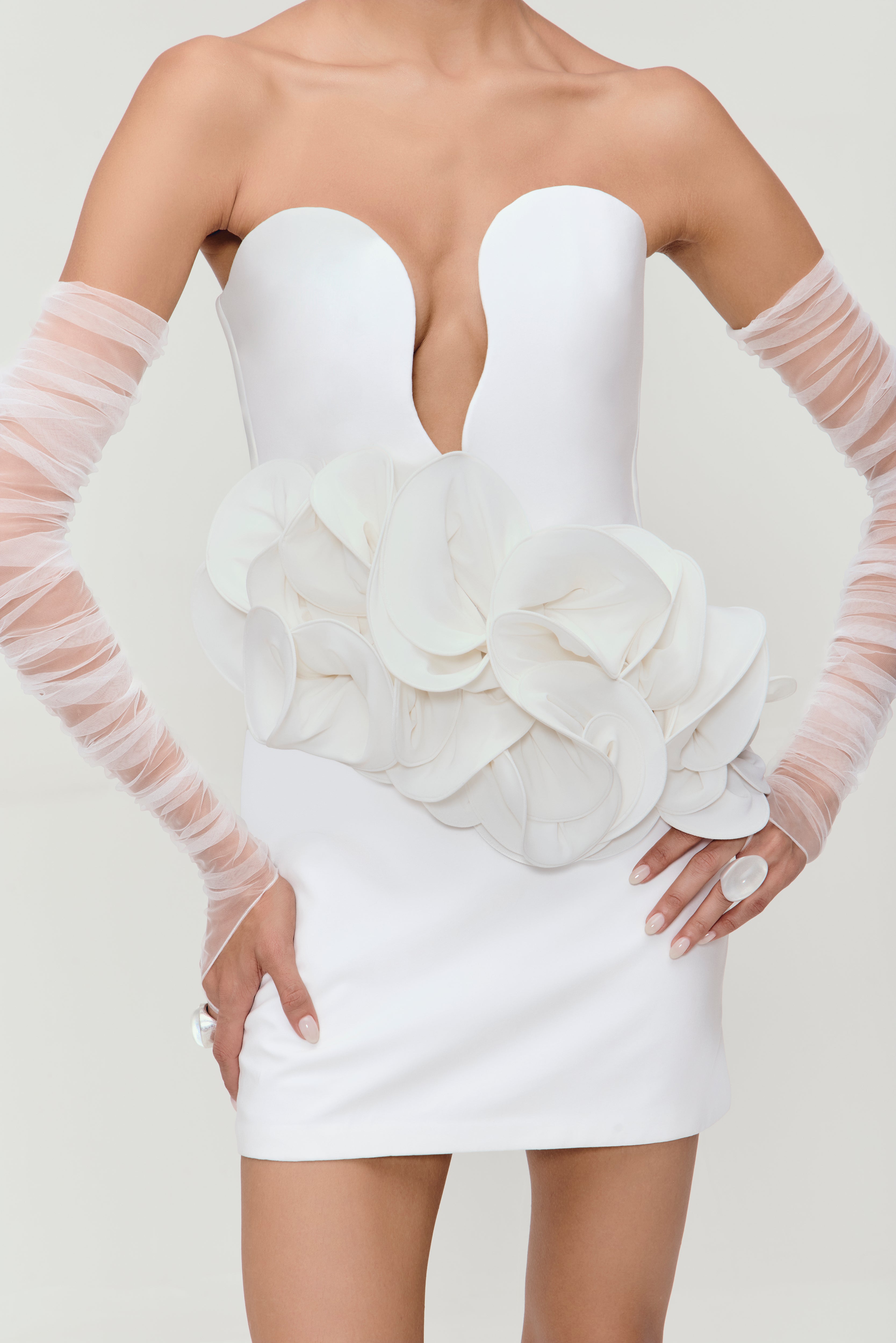 Seraphine Sculpted Mini in White