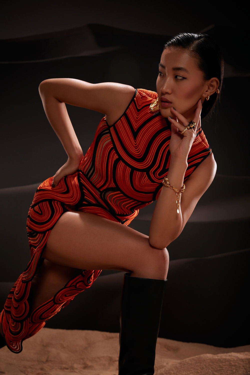 Swirl High-Slit Midi Dress in Orange L / Orange Swirl High-Slit Midi Dress in Orange L / Orange